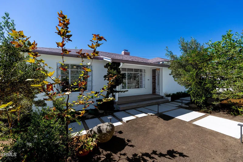 Photo 2 of 309 Agnus Drive