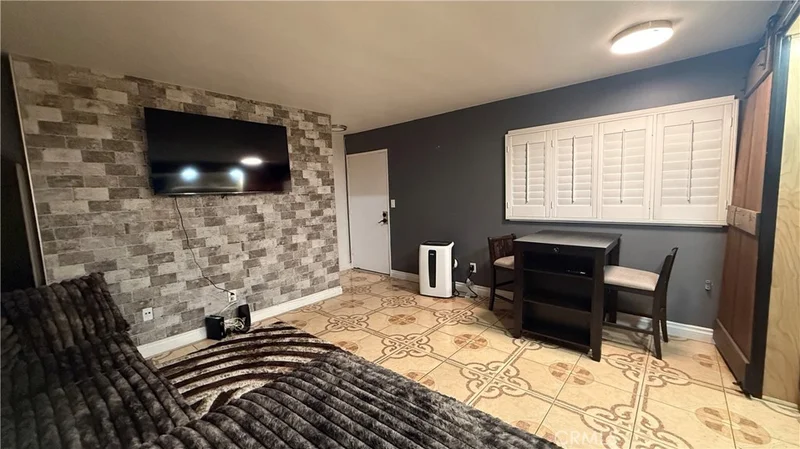 7904 Laurel Canyon 12 photo 2