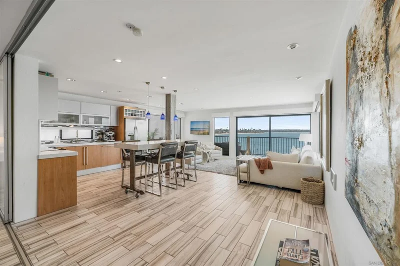 1235 Parker Place Unit Ph-F, San Diego, CA 92109