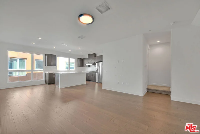 1144 Alma, Los Angeles, CA 90038