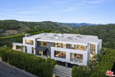 1740 Bel Air Road photo 2