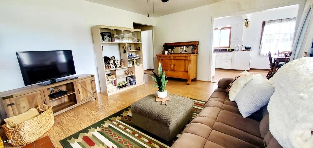 Interior 2