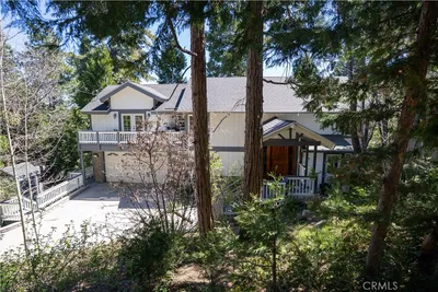 683 Maxson Drive photo 2