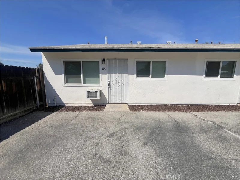 Photo 2 of 1342 Agate Avenue 4D