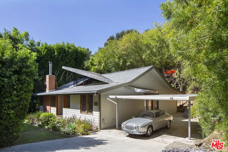 10335 Oletha Lane photo 2