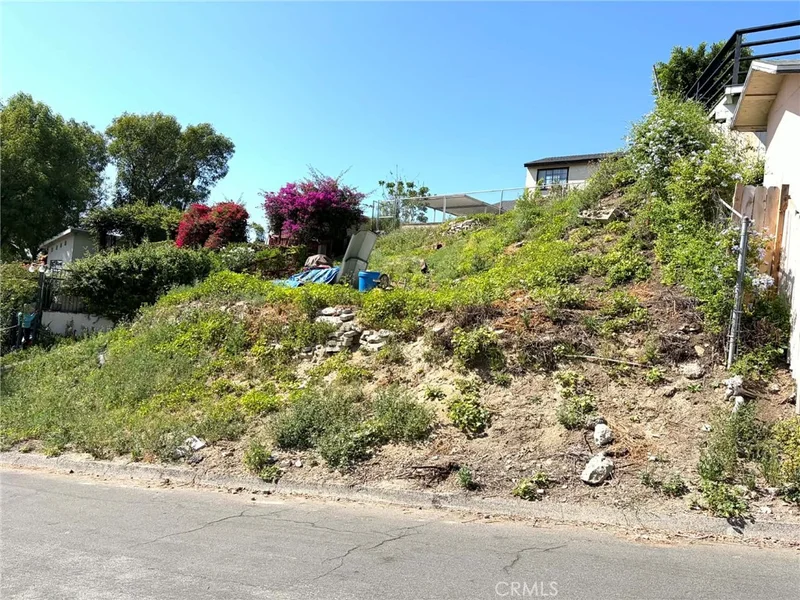 Photo 2 of 3607 Parrish Avenue