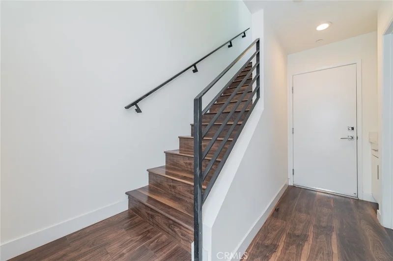 6016 W Beachwood Ln photo 2