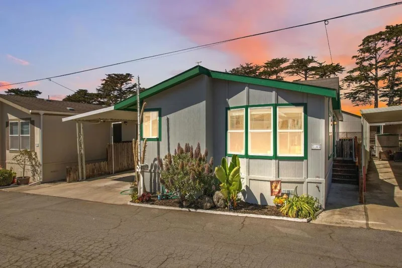 347 Carmel, Marina, CA 93933