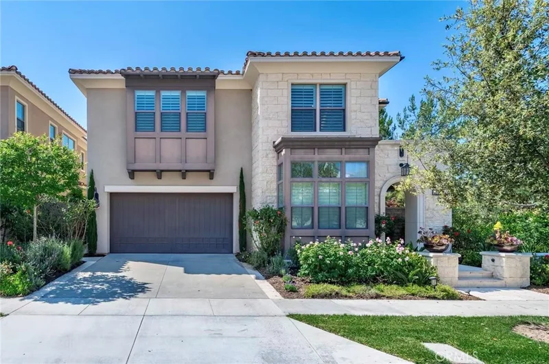 123 Paxton, Irvine, CA 92620