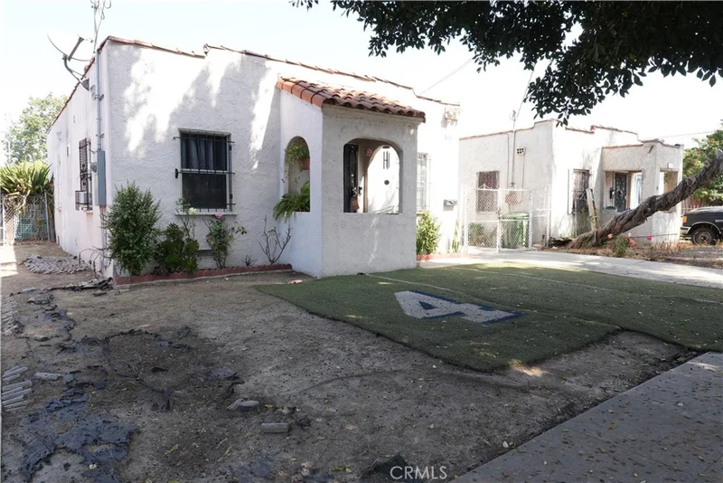 611 W 91st photo 2