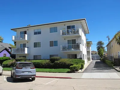 328 Main Street 13 photo 2