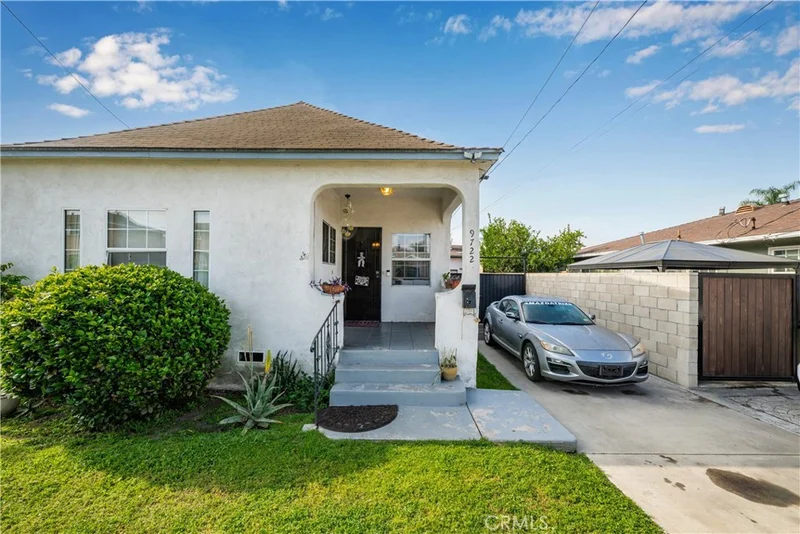 9722 Walnut Street photo 2