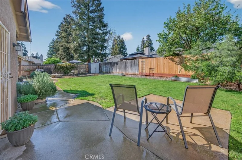 4752 W Mesa, Fresno, CA 93722