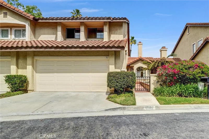 Photo 2 of 6031 E Ladera