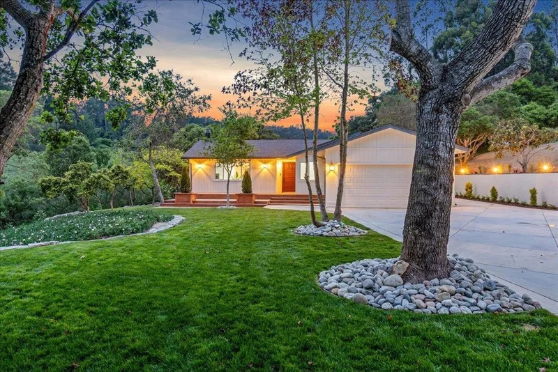 7183 Tustin Road photo 2