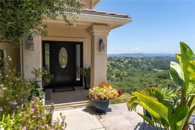 14600 El Monte photo 2