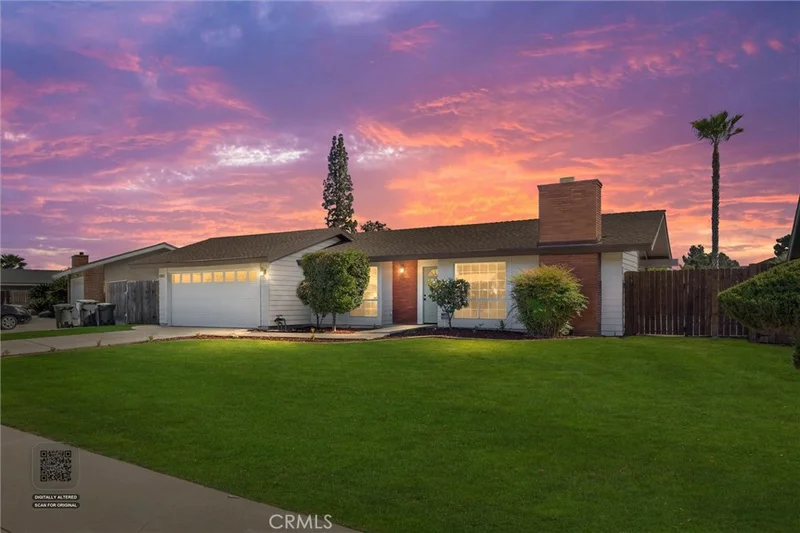 4201 Charter Oaks Avenue, Bakersfield, CA 93309