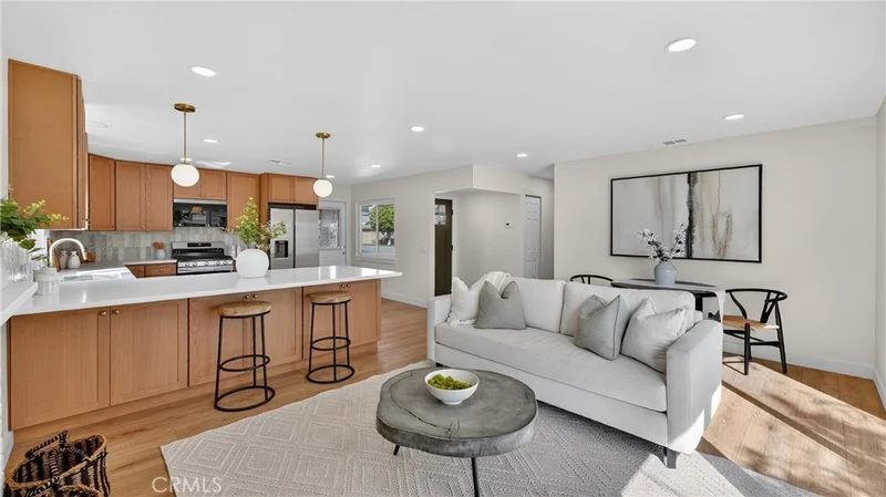 4200 W West, Fullerton, CA 92833