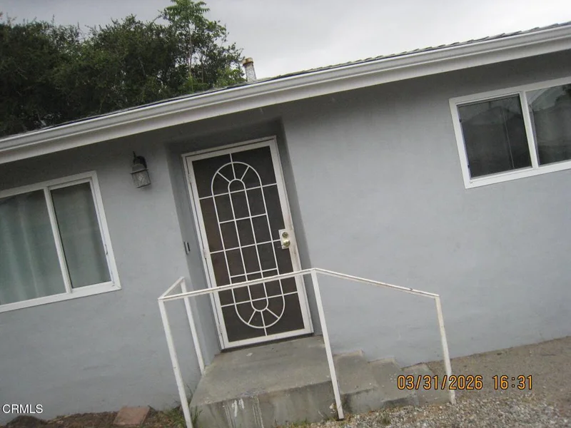 Photo 2 of 771 1/2 Blaine Avenue