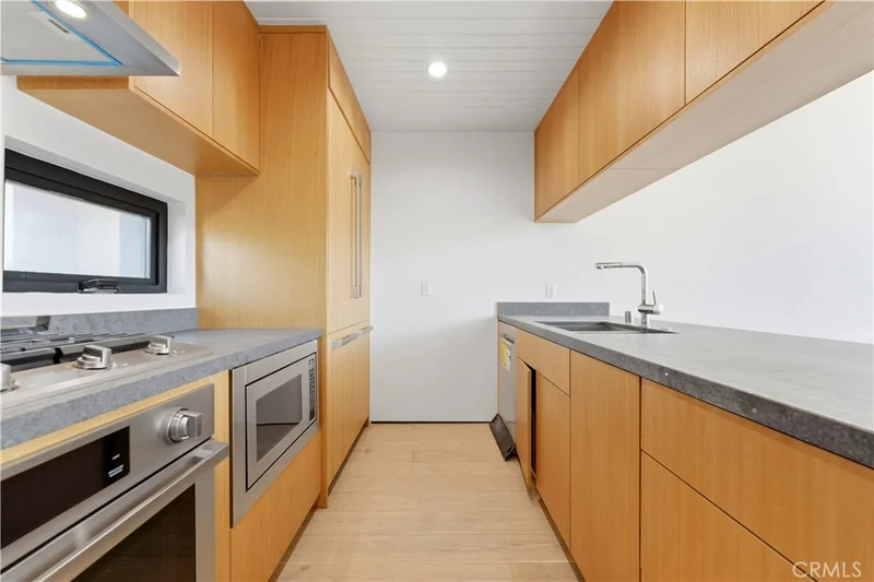 3601 Mclaughlin Avenue photo 2