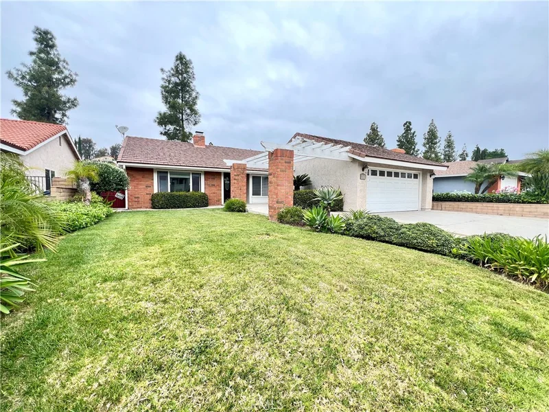 Photo 2 of 1545 Meadow Glen Road