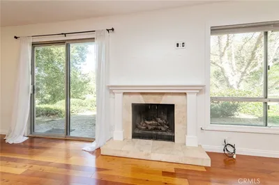 15935 Sierra Pass Way photo 2