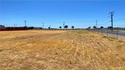 140 Swanson Road photo 2