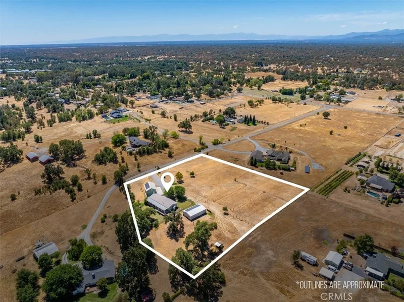 Photo 2 of 22132 Los Robles Way