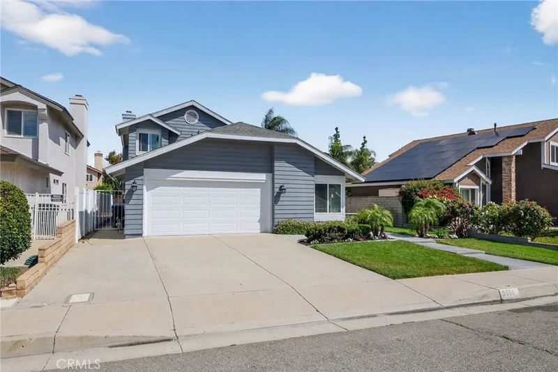 3201 Ashgate Way photo 2