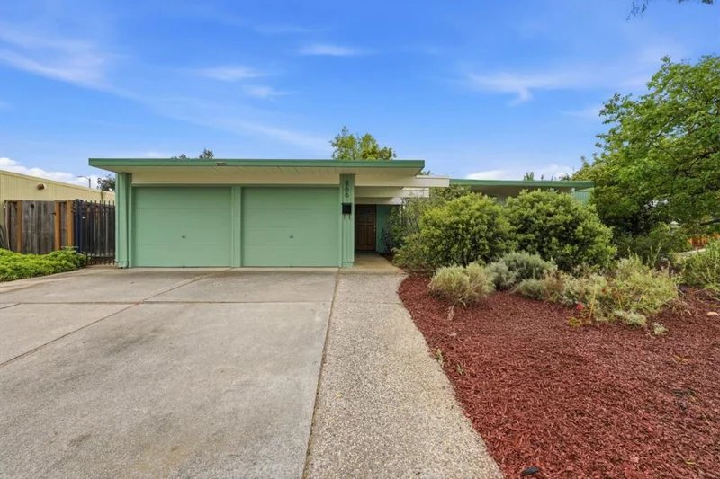 866 Cornwall Court, Sunnyvale, CA 94087