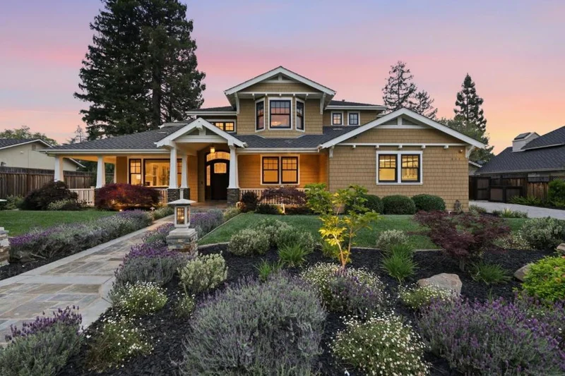 633 Giralda Drive, Los Altos, CA 94024