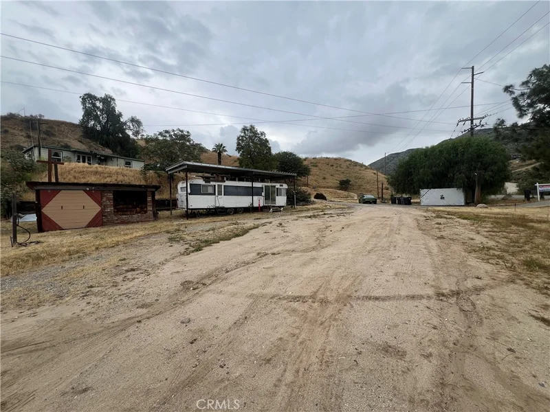 7530 Reche Canyon photo 2