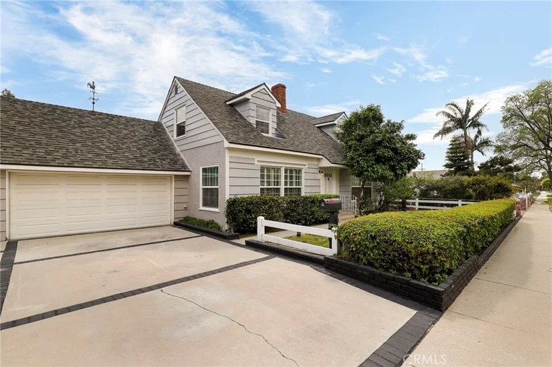 16842 Liggett photo 2