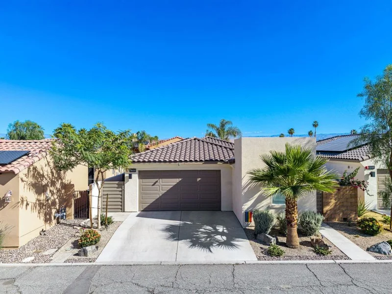 69666 Camino Mirasol