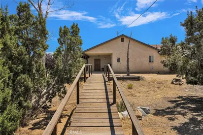 8970 Silver Rock photo 2