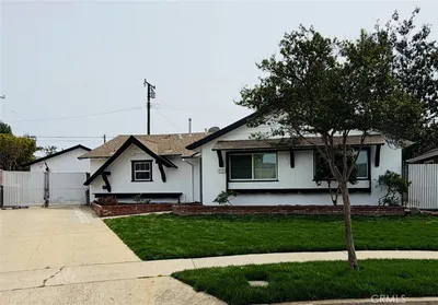 450 Palermo Way photo 2