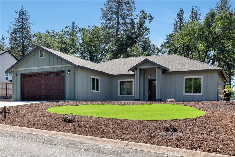 460 Nottingham, Paradise, CA 95969