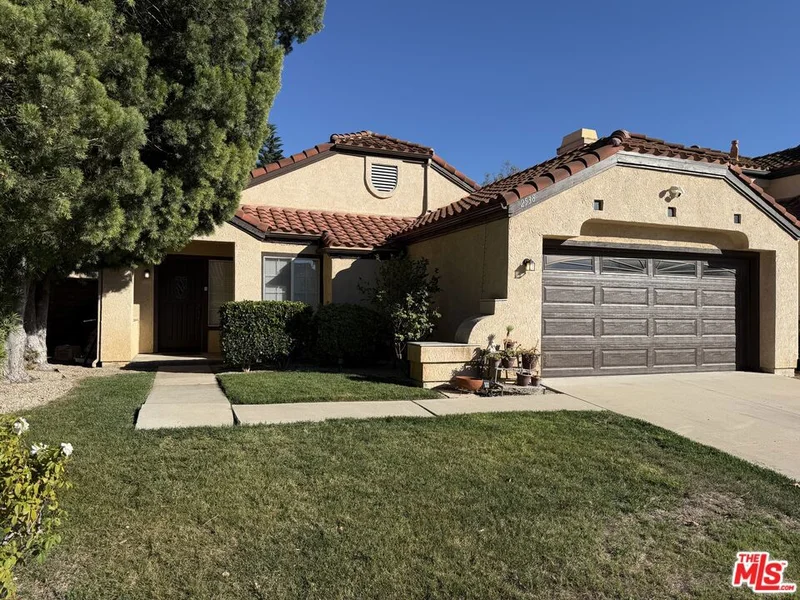 2538 Lowell Court, Simi Valley, CA 93065