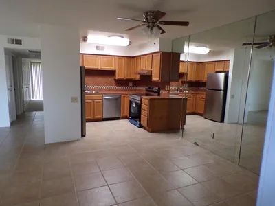 2901 Sunflower Circle E photo 2