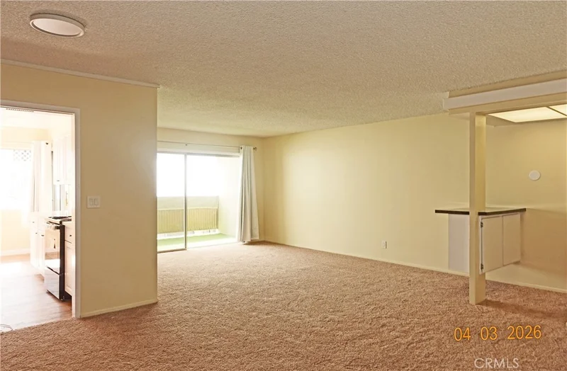 Photo 2 of 608 N Taylor 313