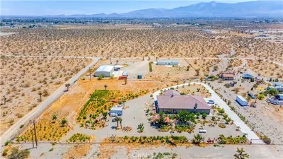 3789 Luna Road photo 2