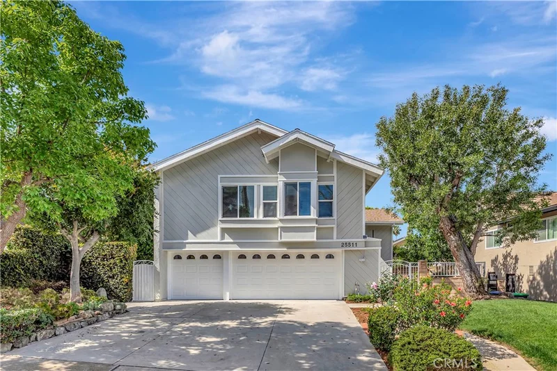 25511 Alisal Ave, Laguna Hills, CA 92653