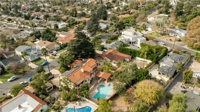 828 S Sunset Canyon photo 2