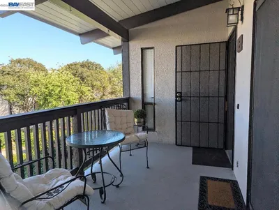 19100 Crest Ave 24 photo 2