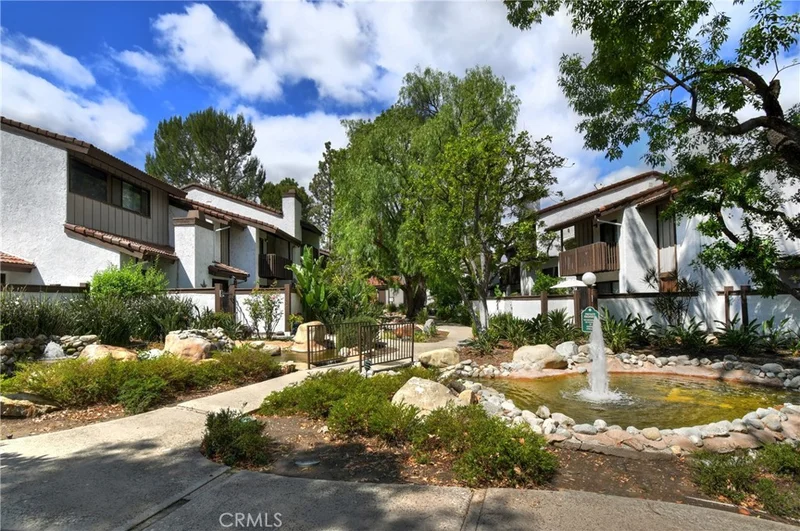 6265 Canoga 53, Woodland Hills, CA 91367