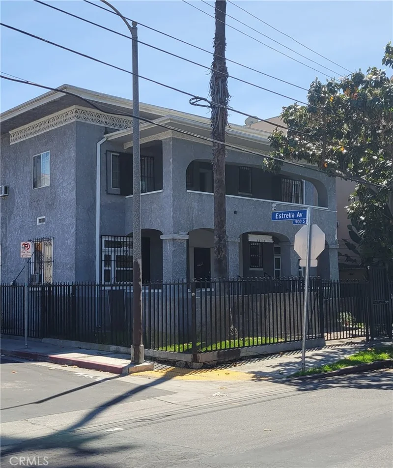 1938 Bonsallo Avenue 101 photo 2