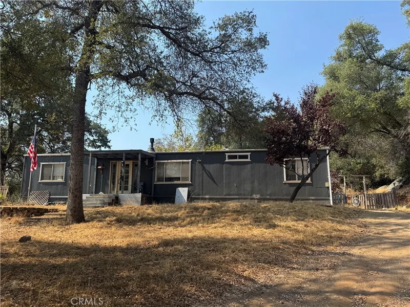 Photo 2 of 5393 Schafer Rd