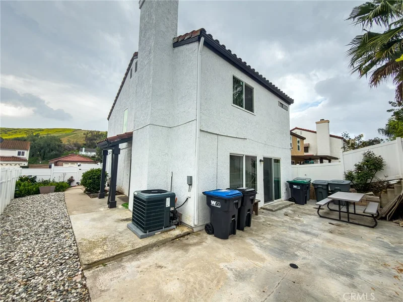 2470 Cottonwood Trail photo 2