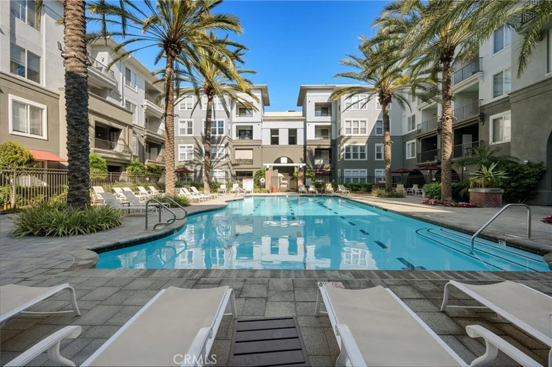 1801 E Katella 3163 photo 2