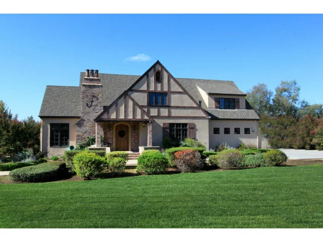 12575 Foothill Avenue, San Martin, CA 95046